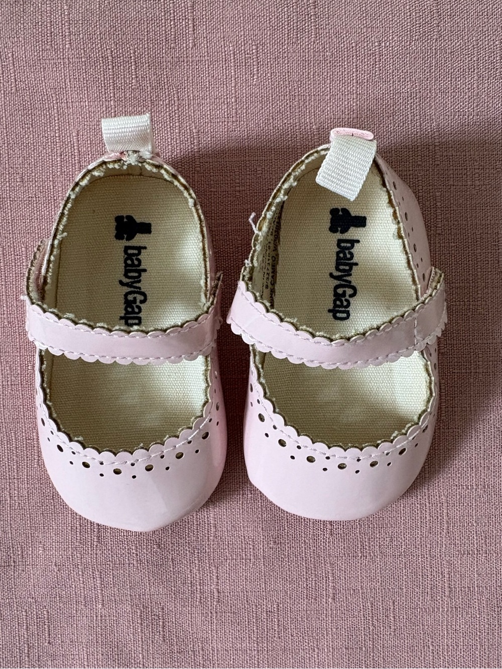 🌸 Baby girl GAP Pink Scalloped Mary Jane Shoes
